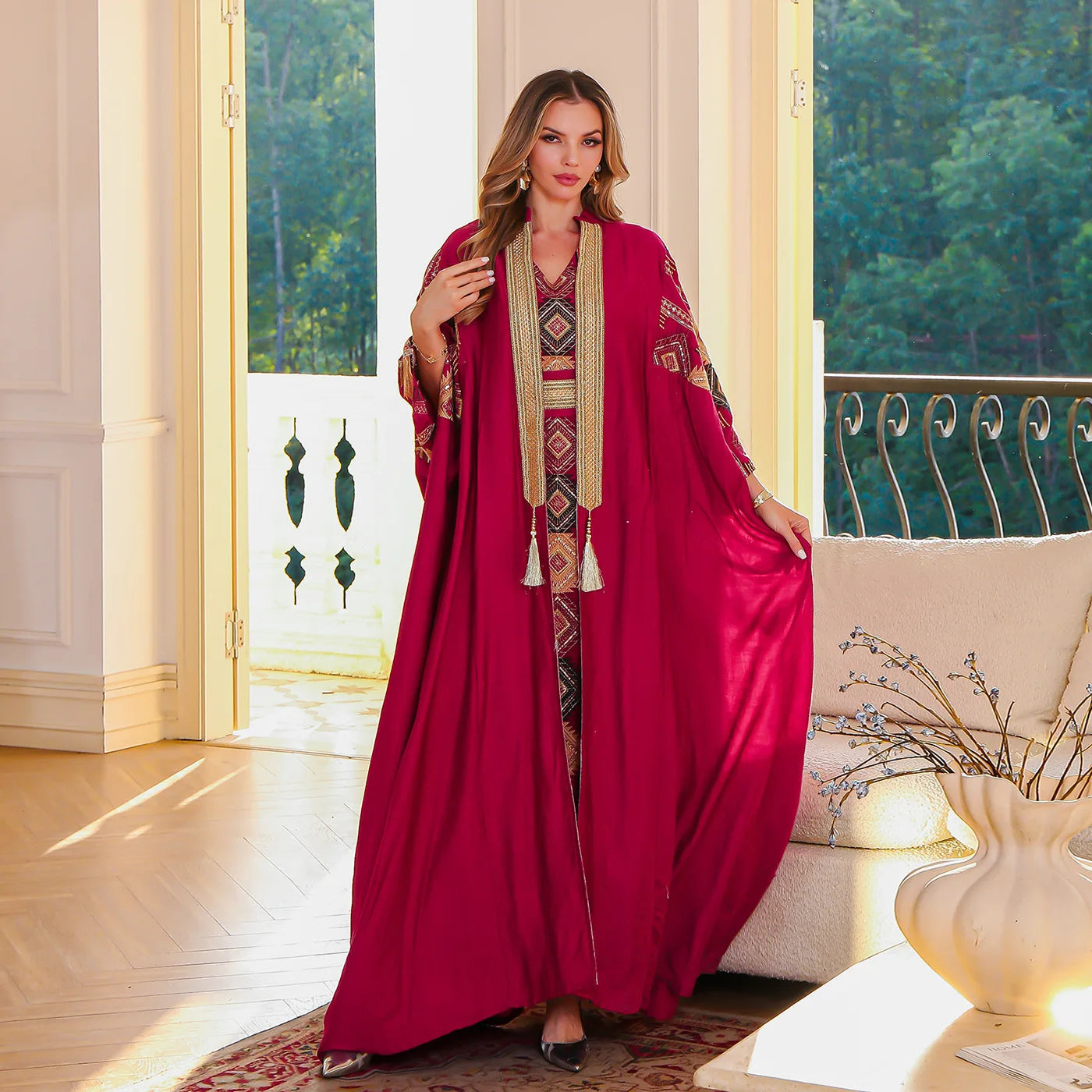 Robe musulmane brodée pour femmes, Abaya ouverte