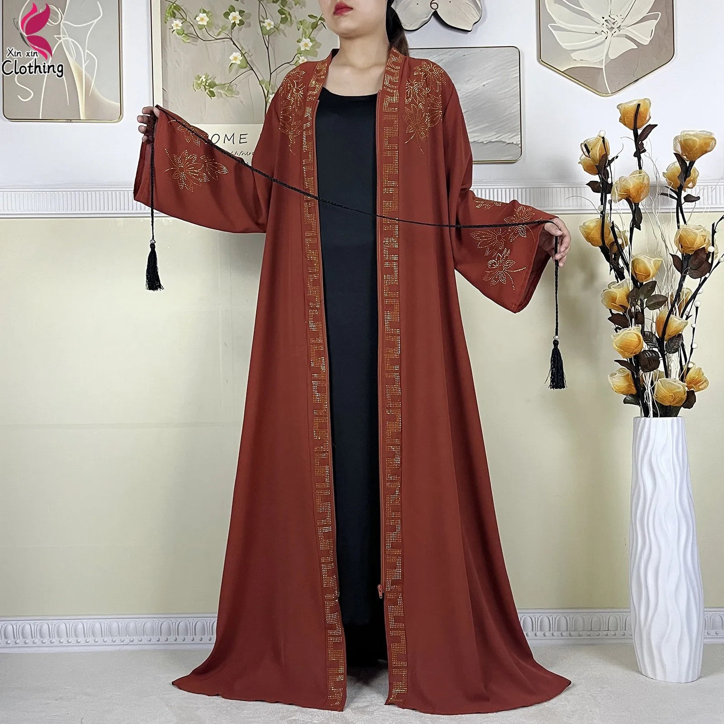 Nouveau Abayas pour femmes Robe à manches longues dubaï