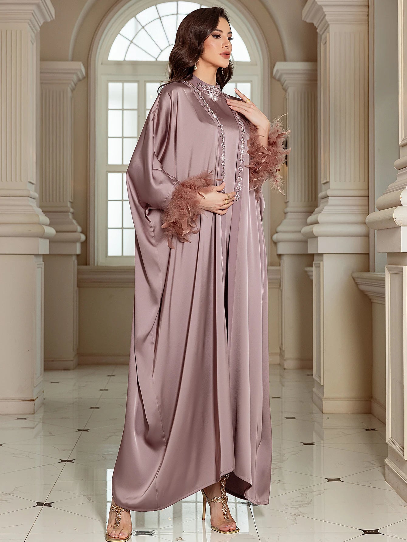 Abayas de luxe pour femmes, Cardigan Kimono en Satin