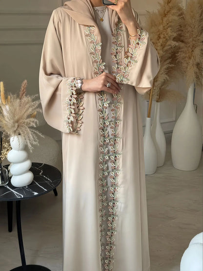 Abaya beige élégant de Dubaï pour femmes