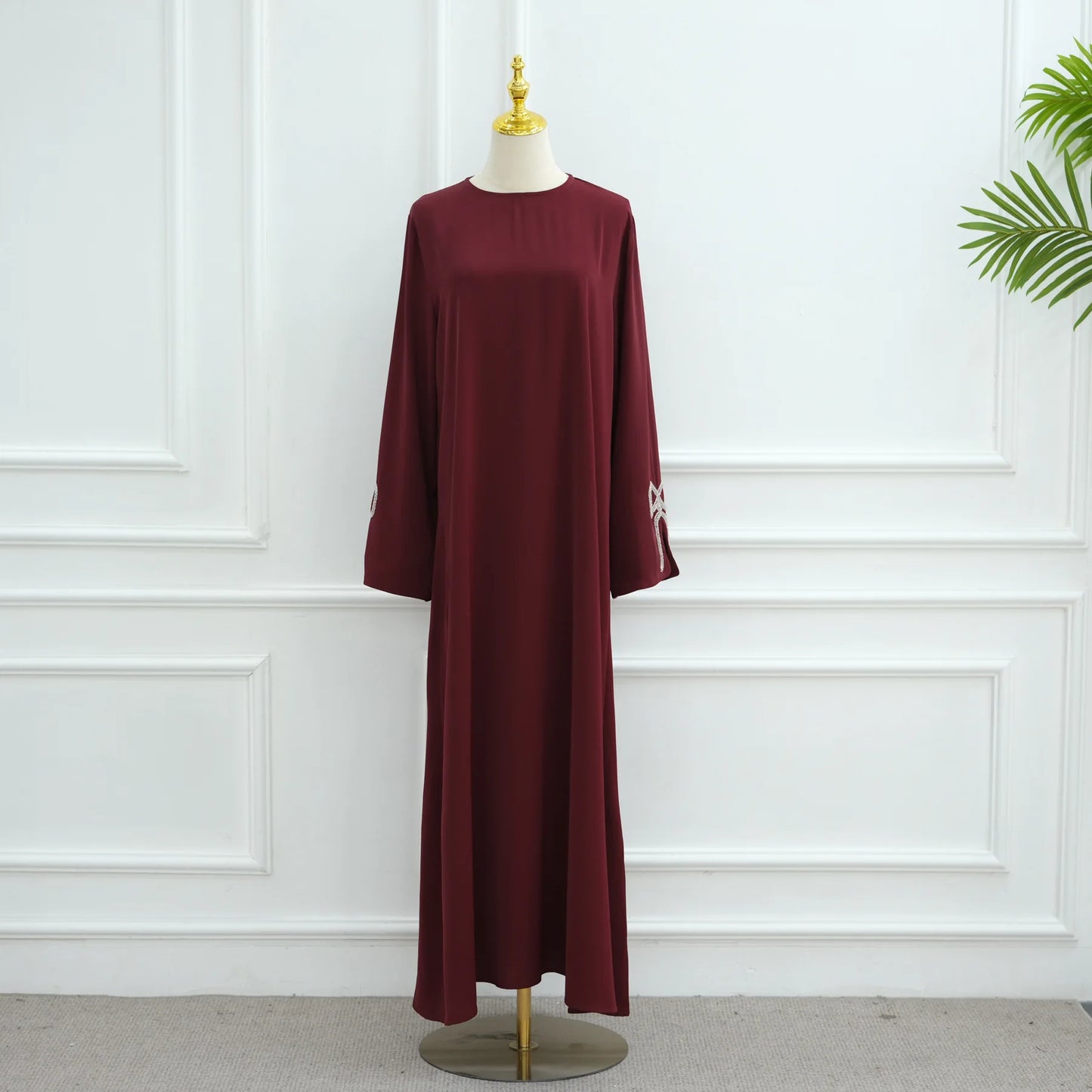 Robe Abaya de luxe cloutée pour femmes, modeste ornée de cristaux
