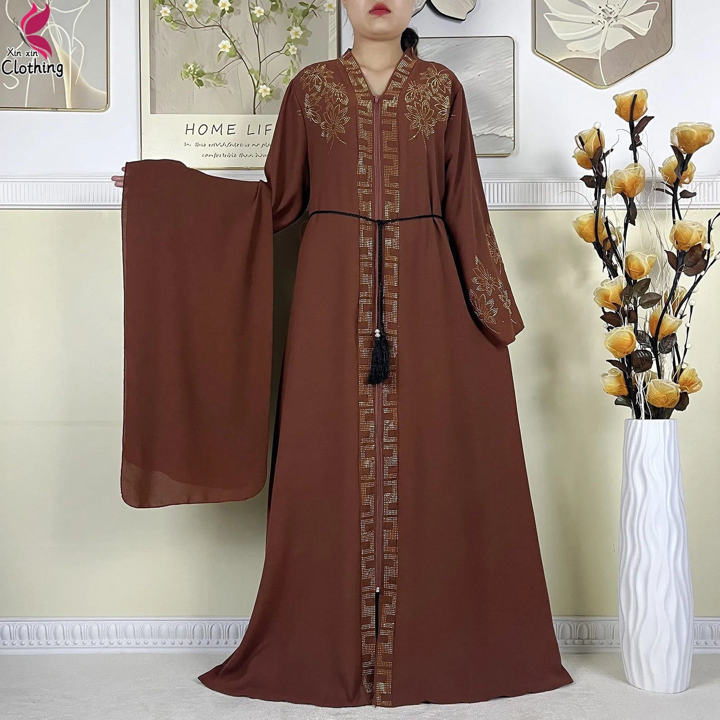 Nouveau Abayas pour femmes Robe à manches longues dubaï