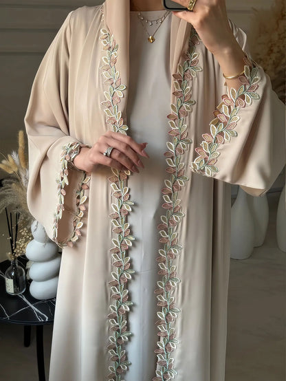 Abaya beige élégant de Dubaï pour femmes