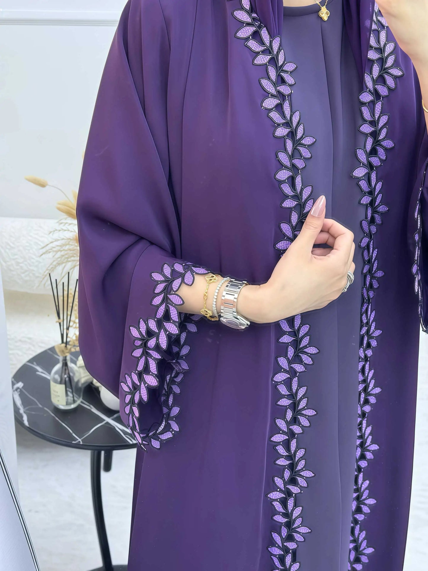 Abaya beige élégant de Dubaï pour femmes