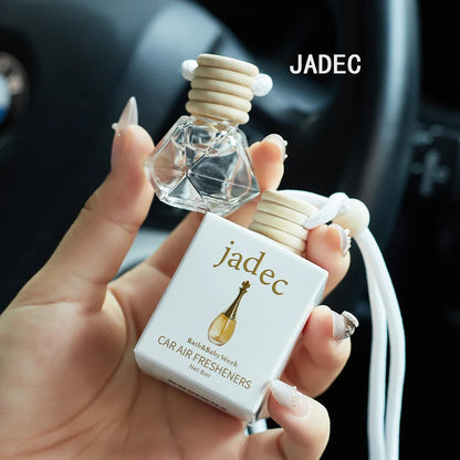Un parfum de voiture pour les accessoires d'intérieur automobile